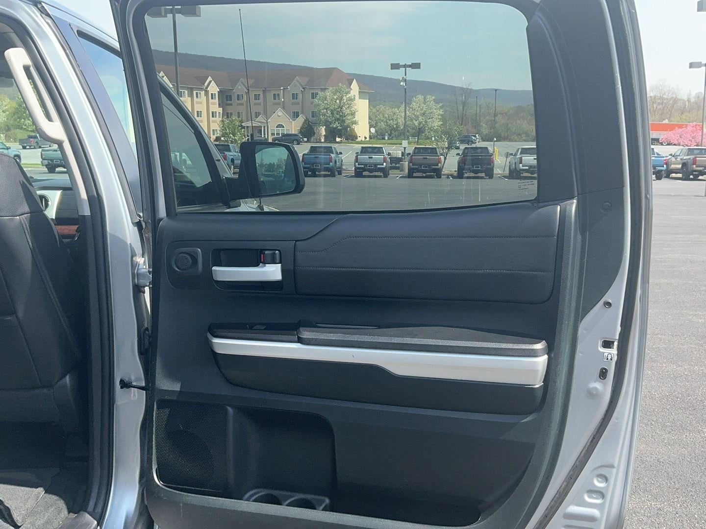 2017 Toyota Tundra Limited