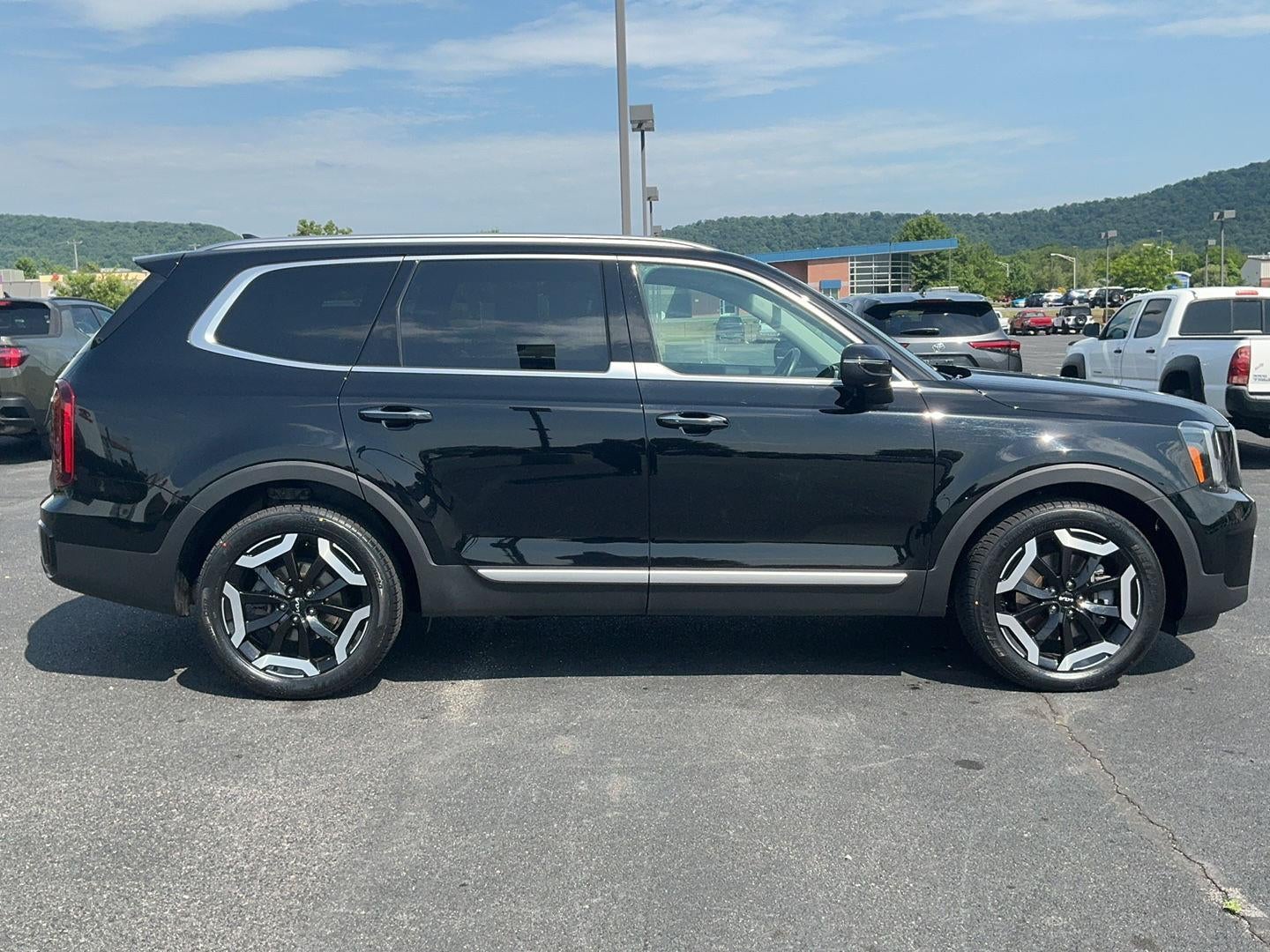 2024 Kia Telluride S