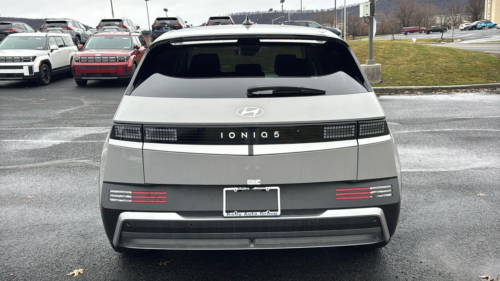 2026 Hyundai IONIQ 5 SE Standard Range