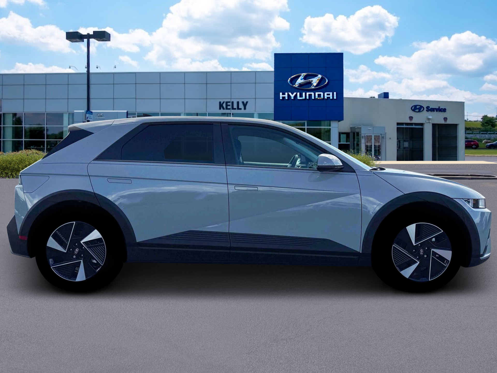 2026 Hyundai IONIQ 5 SE Standard Range