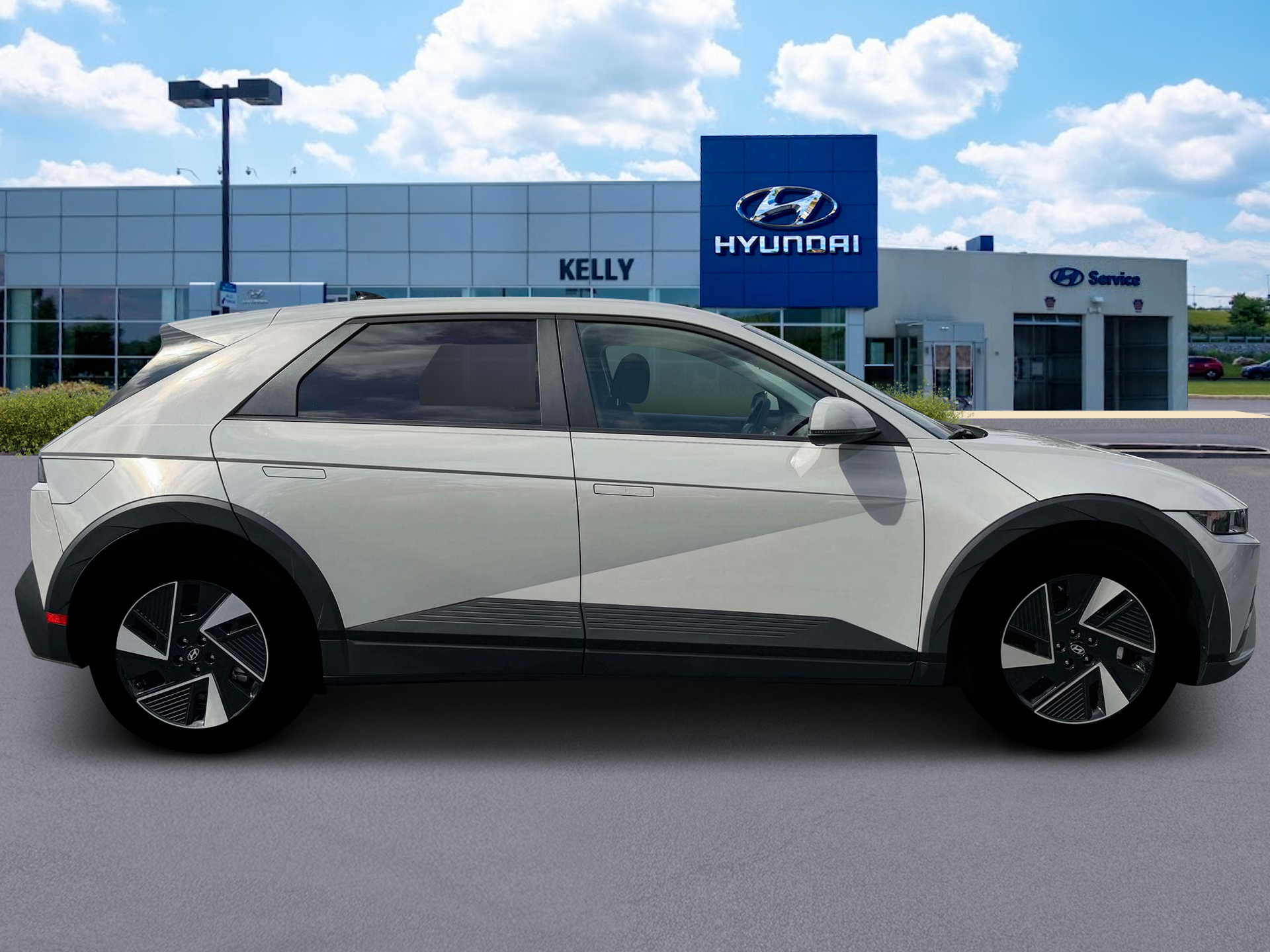 2026 Hyundai IONIQ 5 SE