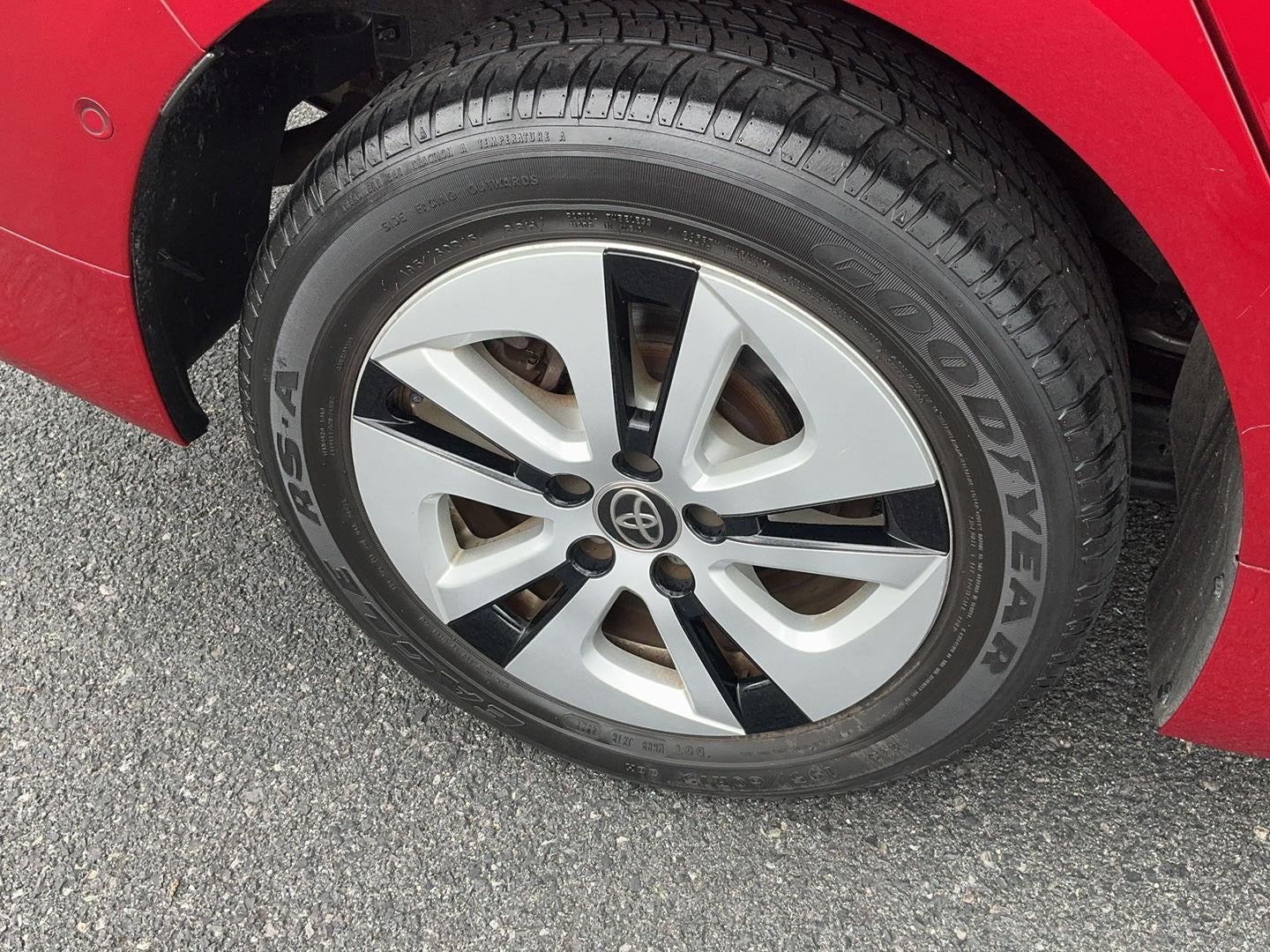 2018 Toyota Prius Two