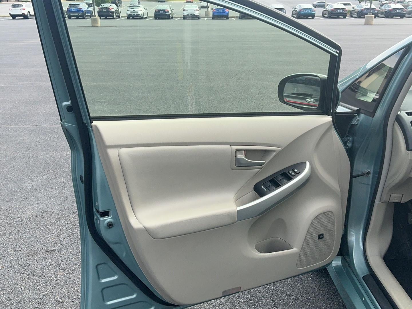 2015 Toyota Prius IV