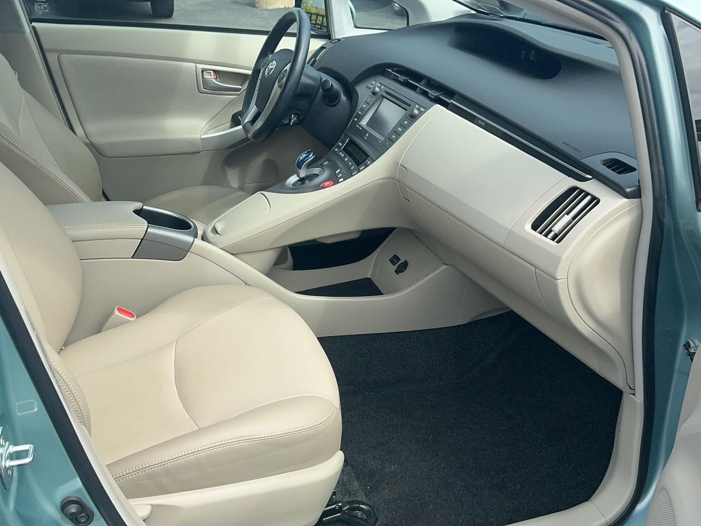 2015 Toyota Prius IV