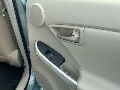 2015 Toyota Prius IV