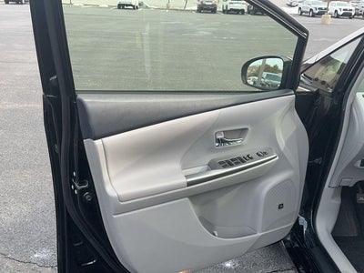 2015 Toyota Prius v Five