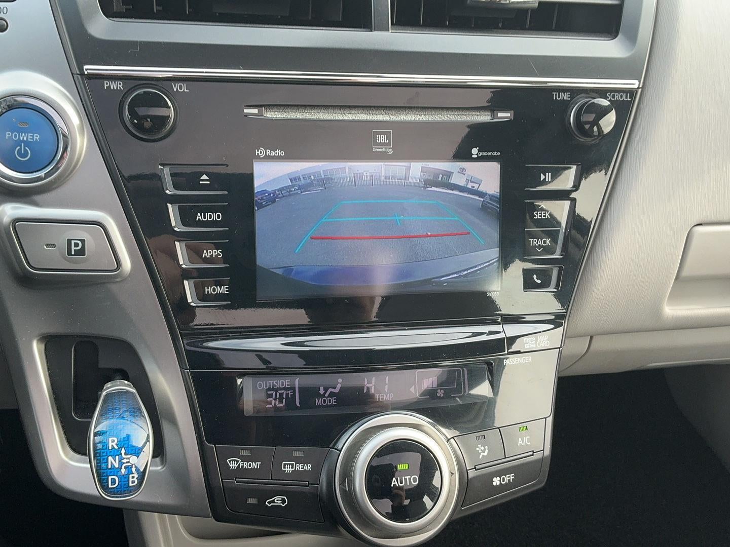 2015 Toyota Prius v Five