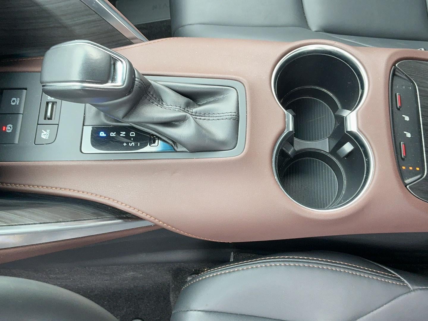 2023 Toyota Venza XLE