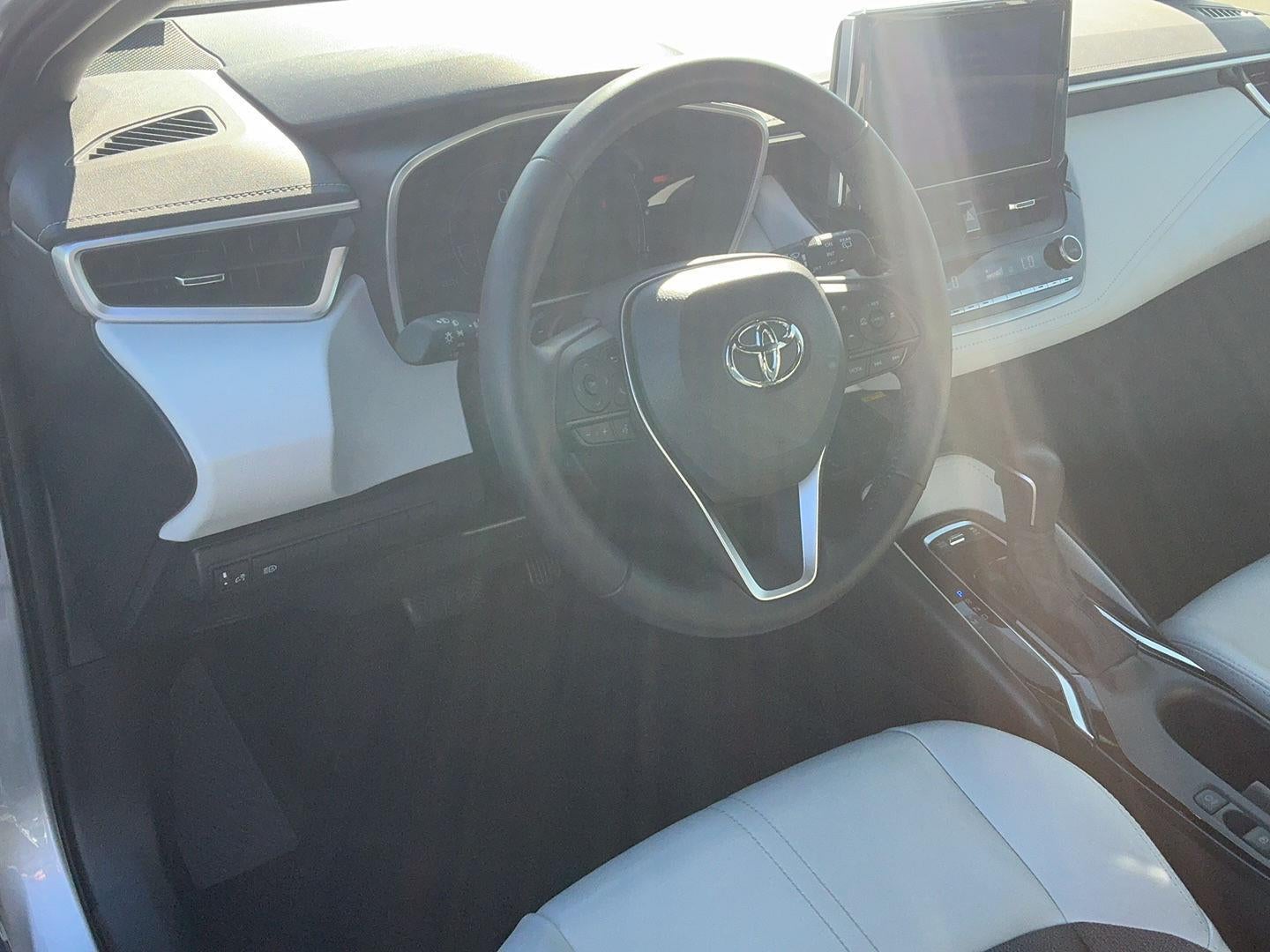 2023 Toyota Corolla Hatchback XSE