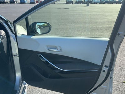 2023 Toyota Corolla Hatchback XSE