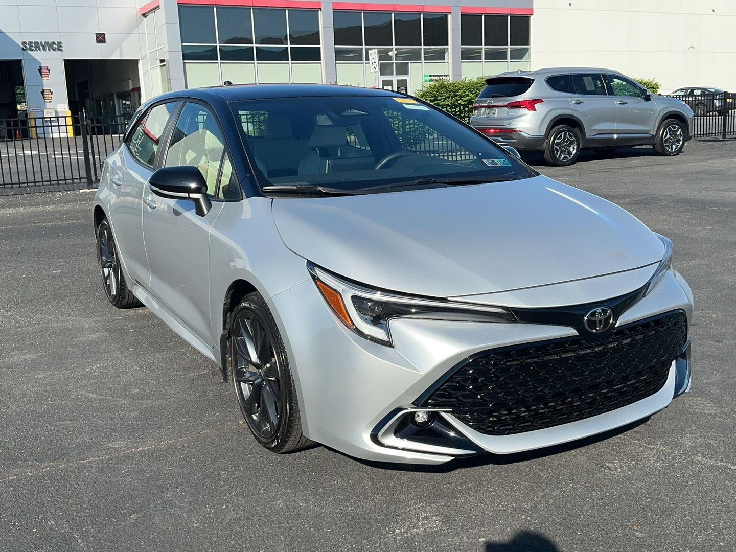 2023 Toyota Corolla Hatchback XSE