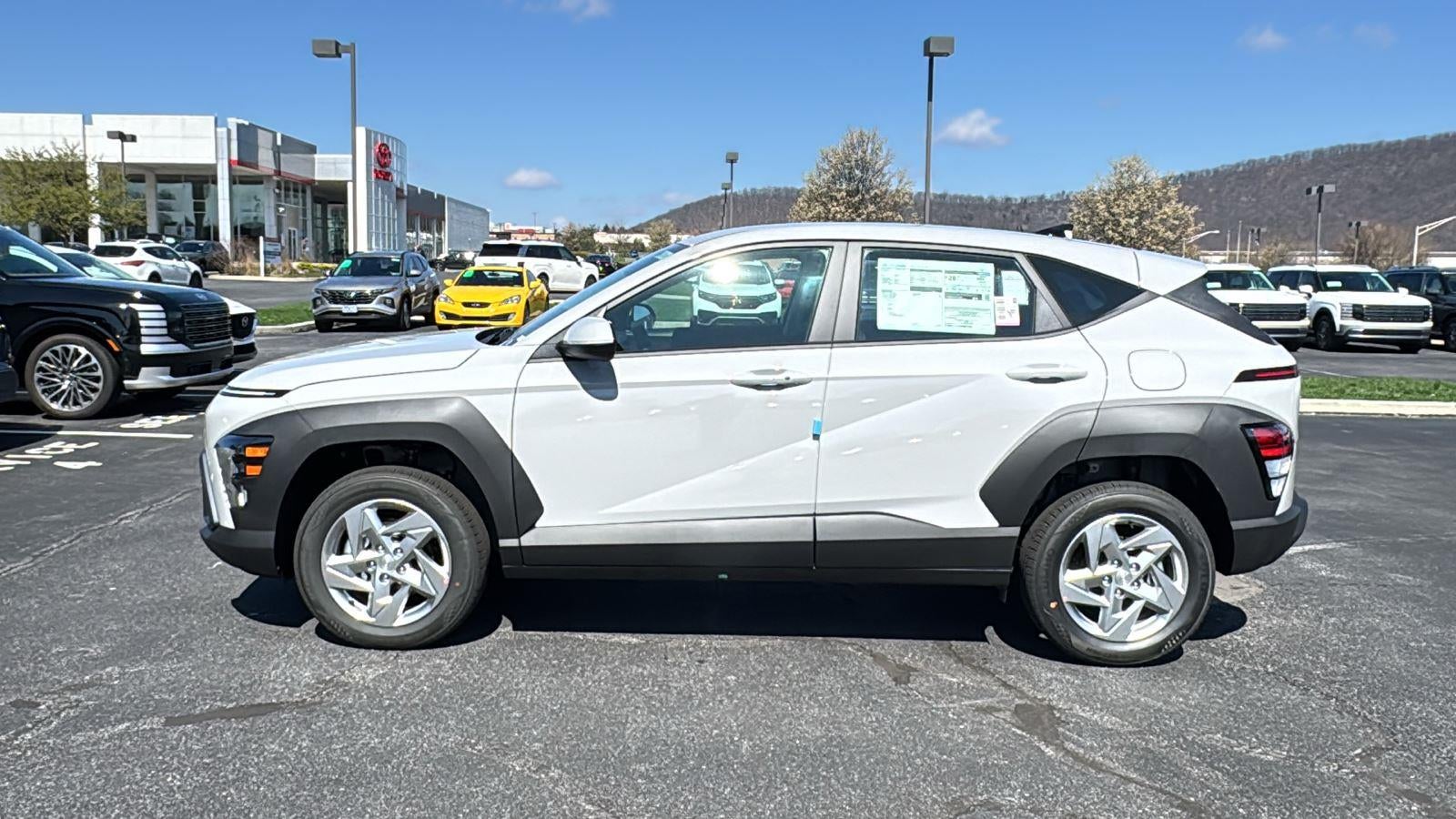 2026 Hyundai KONA SE AWD