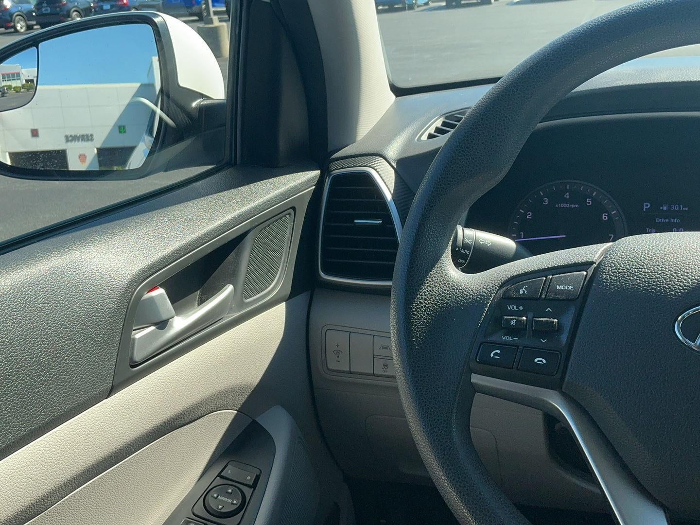 2019 Hyundai TUCSON SE