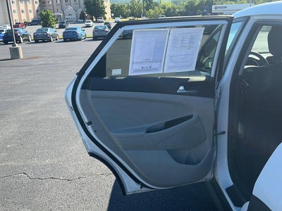 2019 Hyundai TUCSON SE