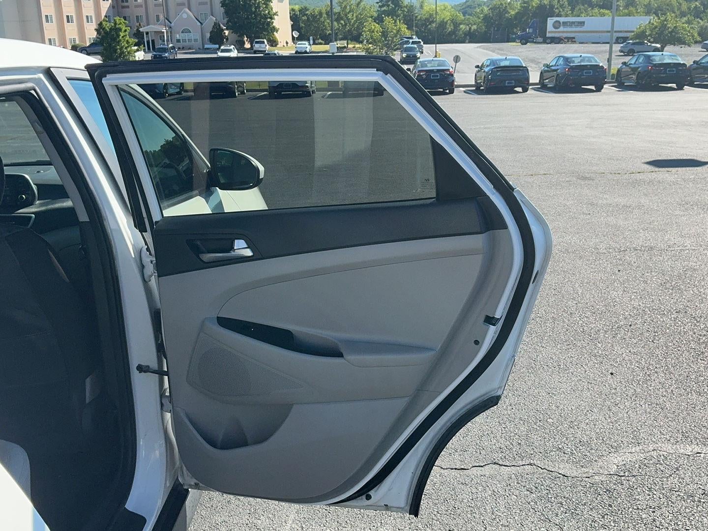 2019 Hyundai TUCSON SE