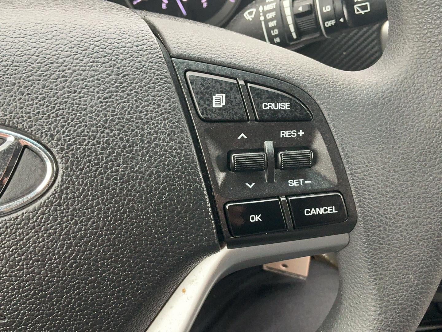 2020 Hyundai TUCSON SE