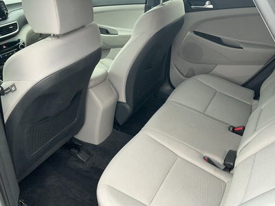 2020 Hyundai TUCSON SE