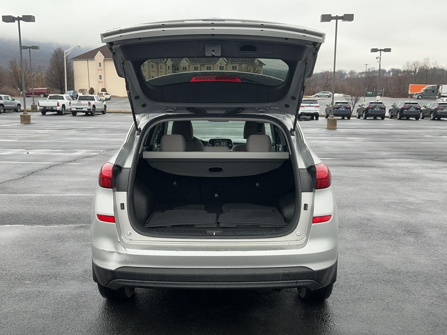 2020 Hyundai TUCSON SE