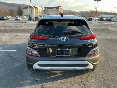 2022 Hyundai KONA SEL