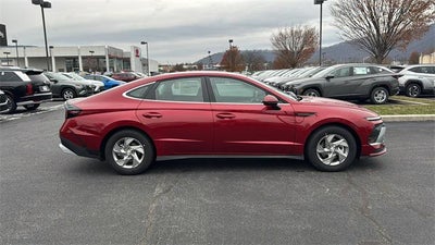 2026 Hyundai SONATA SE