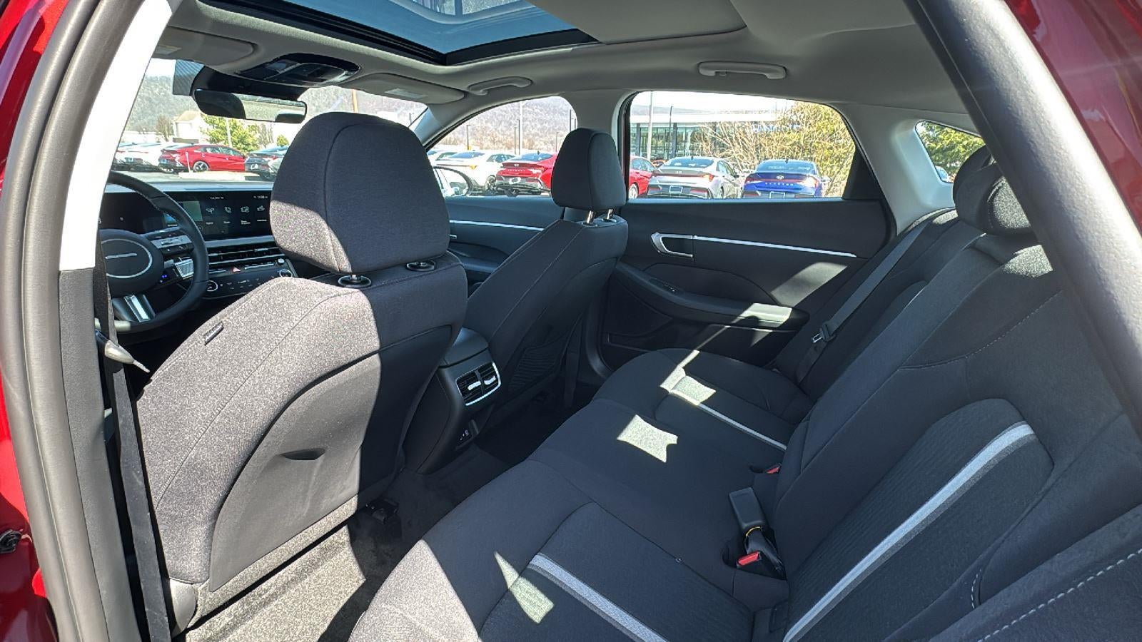 2026 Hyundai SONATA HYBRID SEL