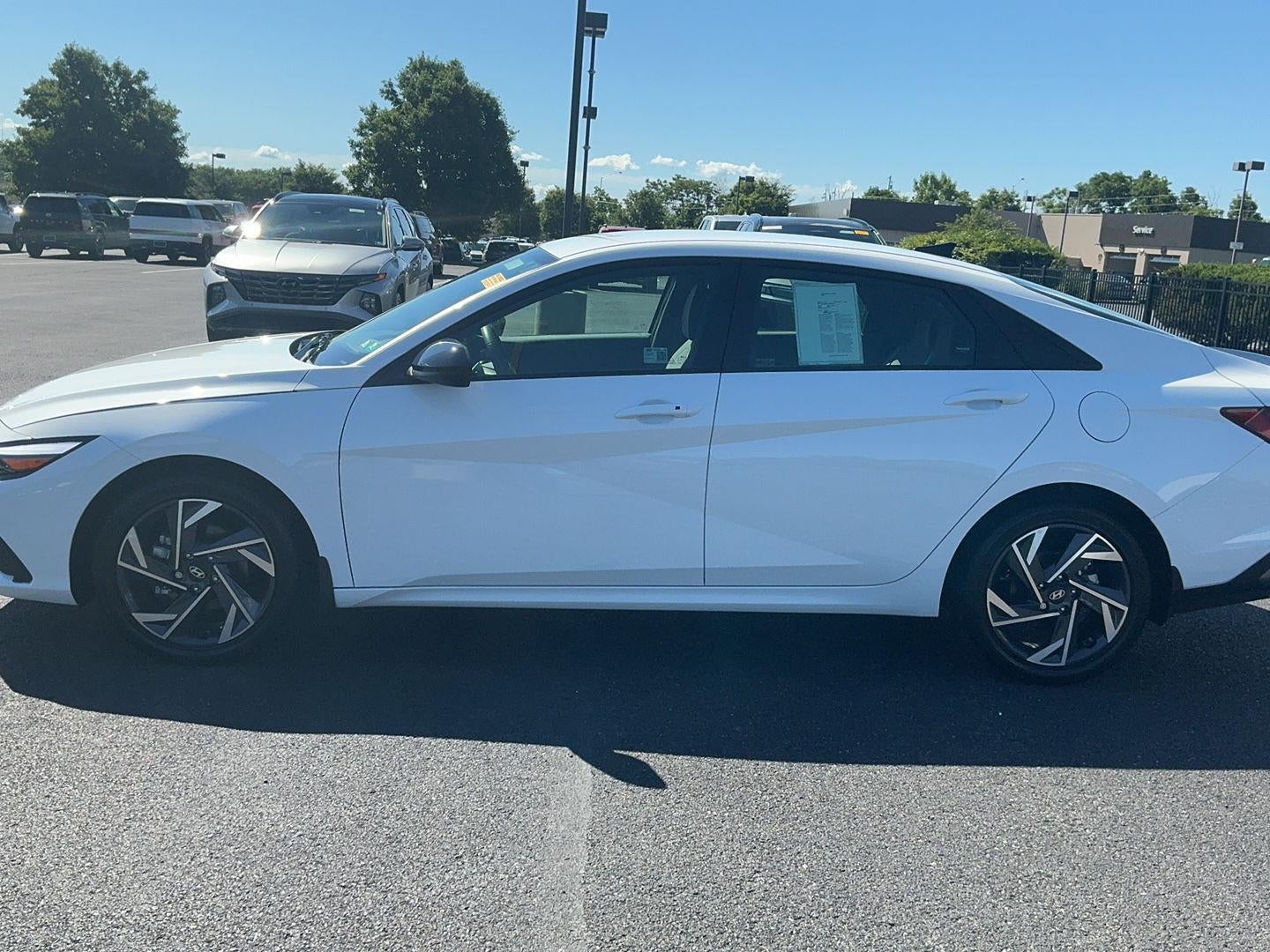 2025 Hyundai ELANTRA HYBRID SEL Sport