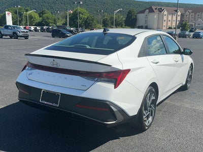 2025 Hyundai ELANTRA HYBRID SEL Sport