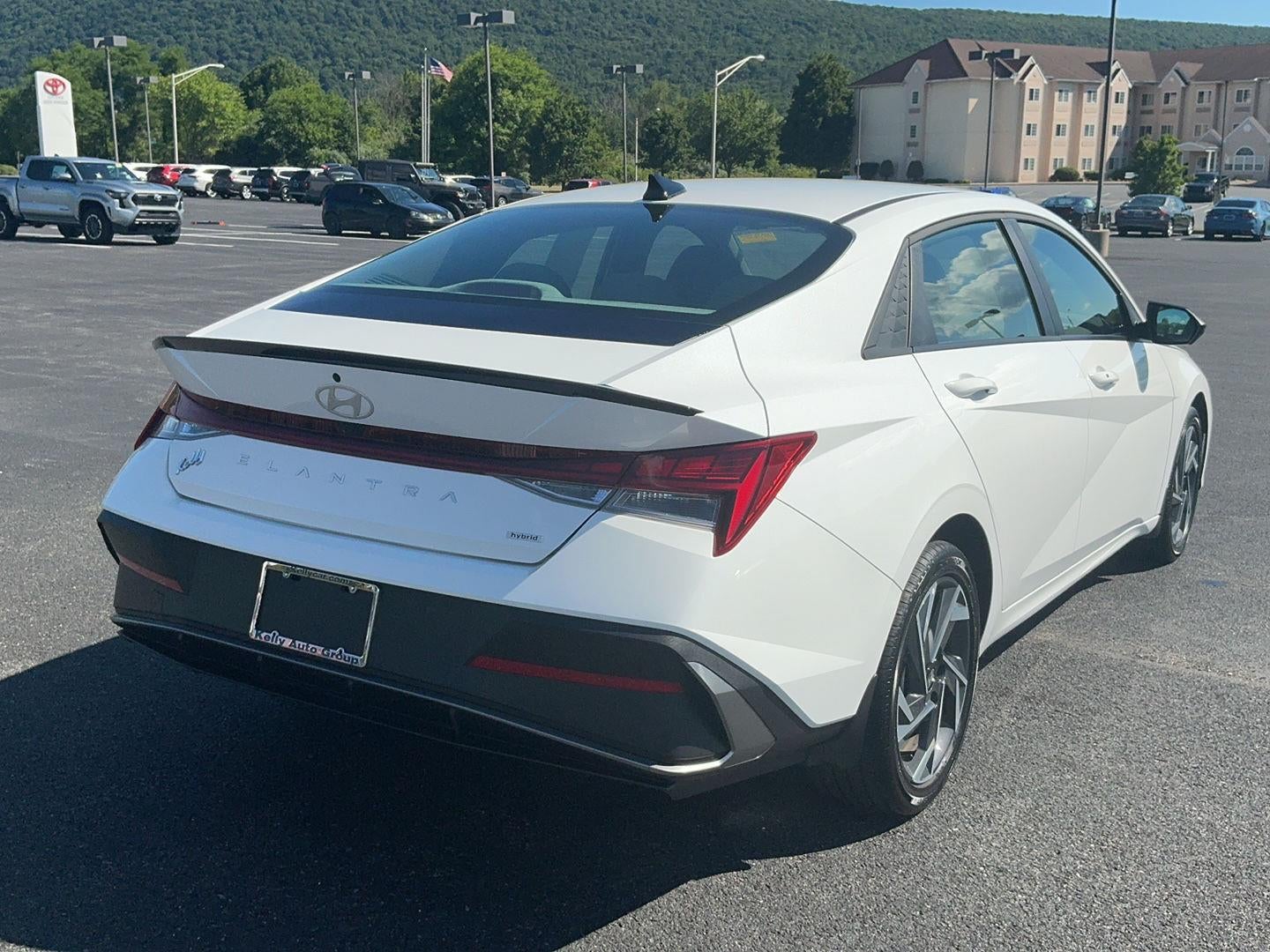 2025 Hyundai ELANTRA HYBRID SEL Sport