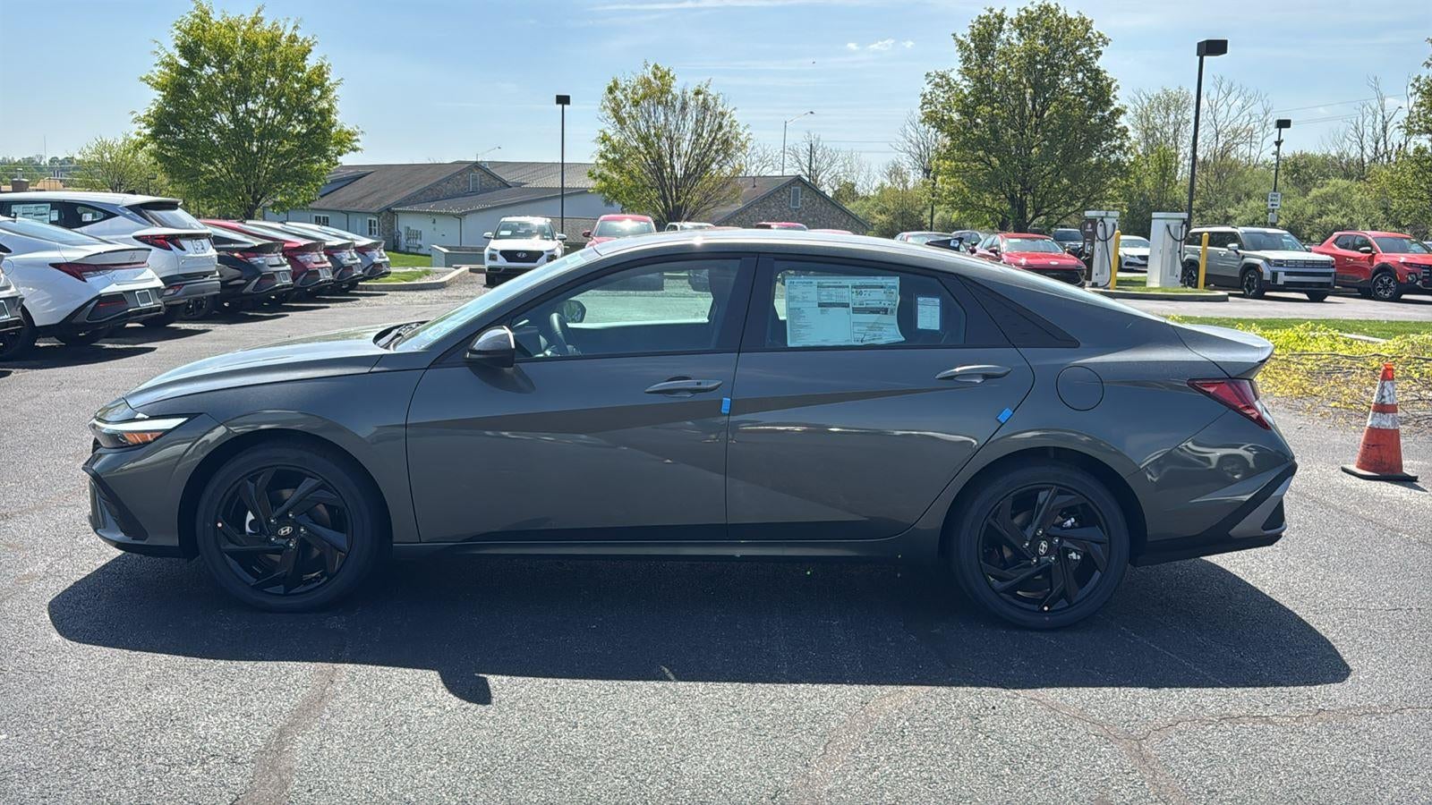 2026 Hyundai ELANTRA HYBRID SEL Sport