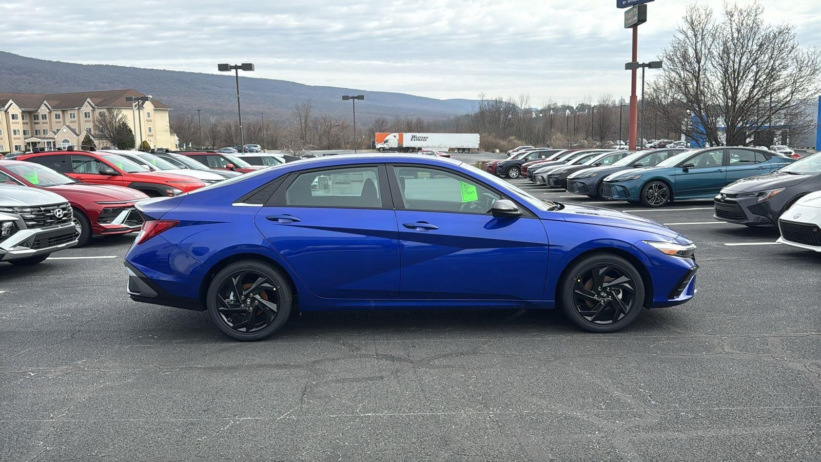 2026 Hyundai ELANTRA SEL Sport Premium