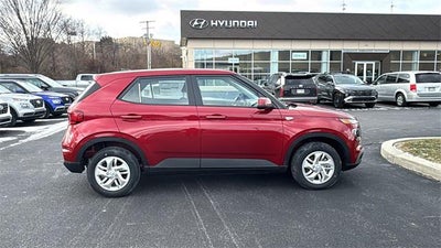2026 Hyundai VENUE SE