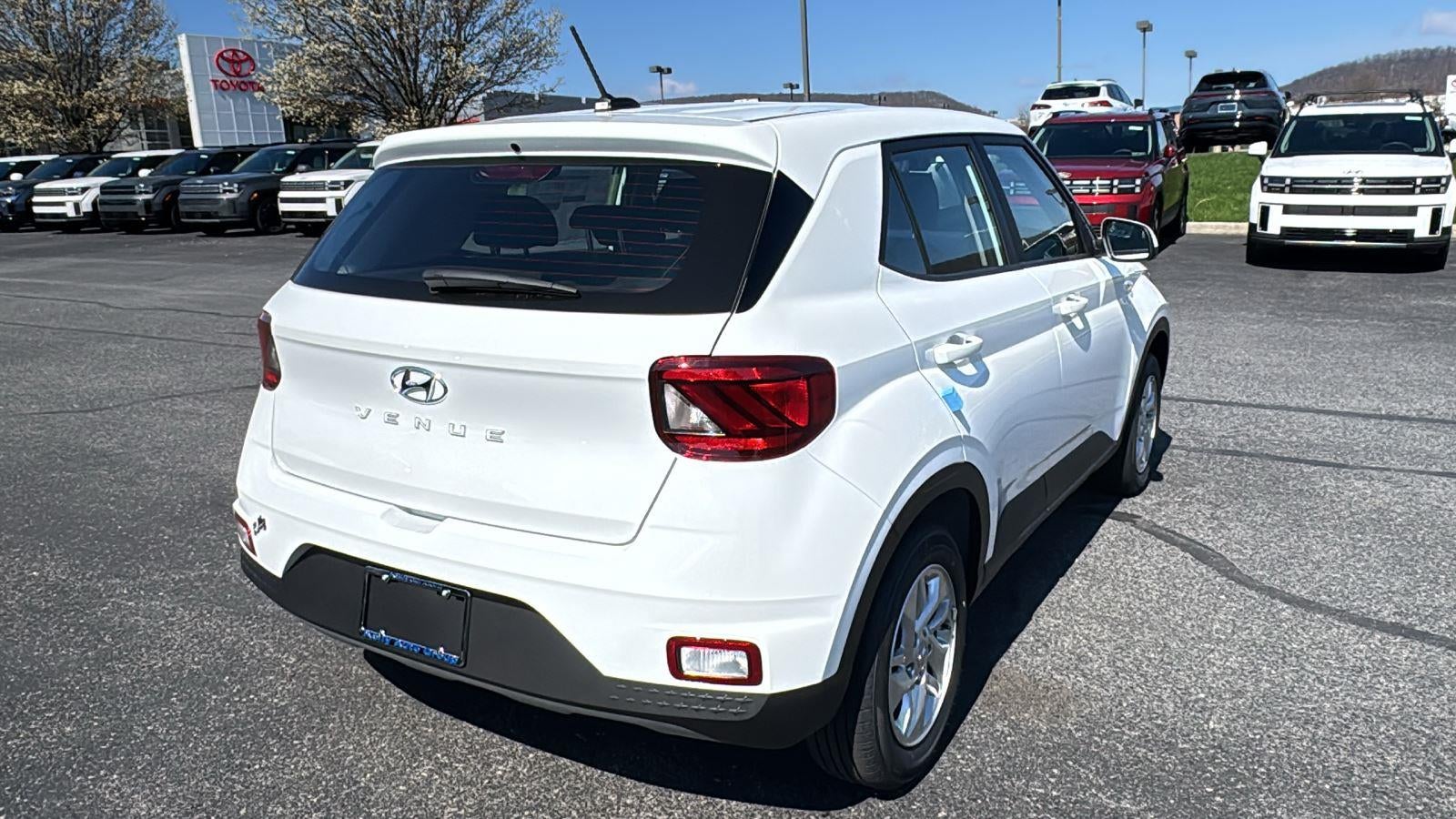 2026 Hyundai VENUE SE