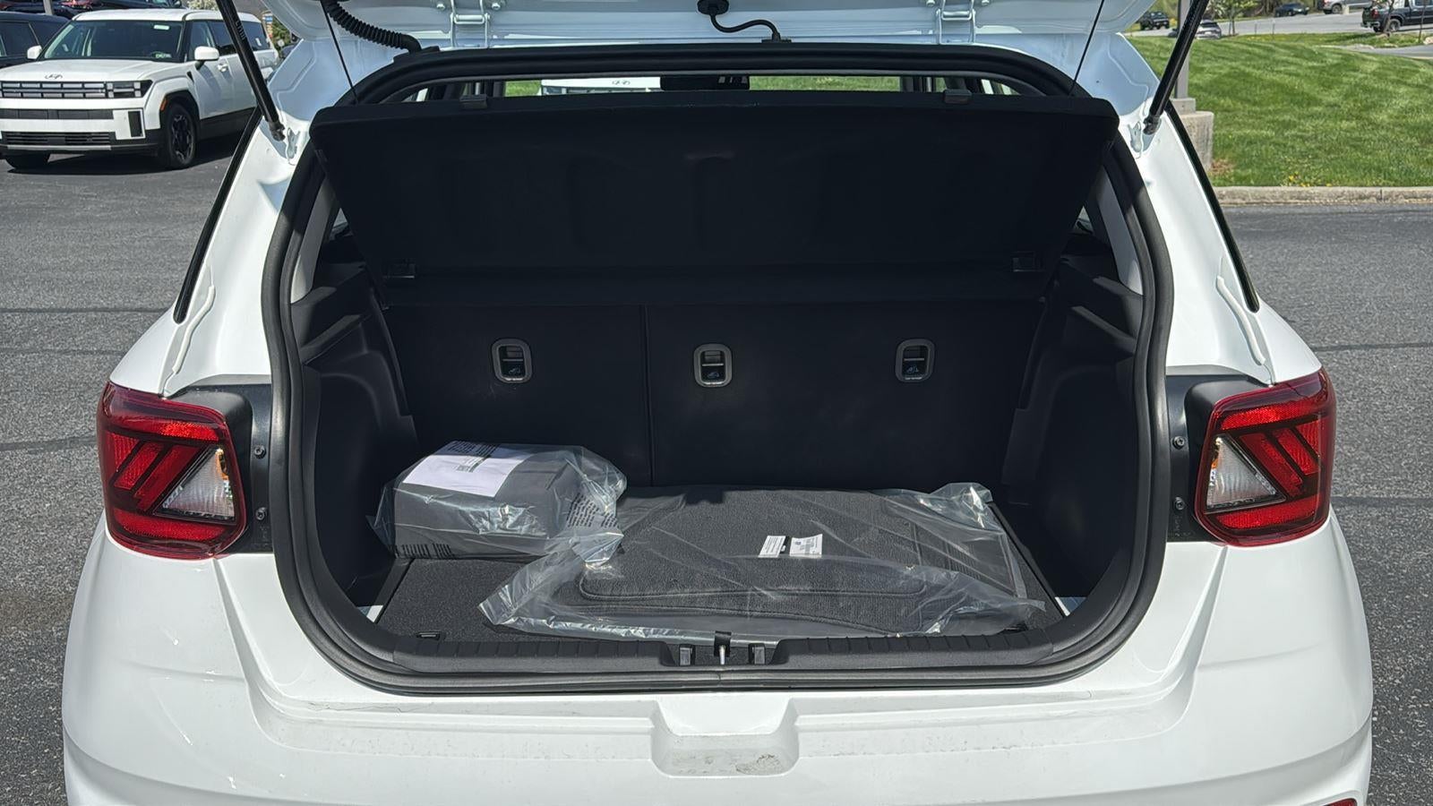 2026 Hyundai VENUE SE