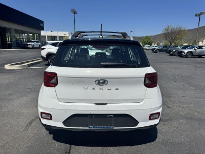 2026 Hyundai VENUE SEL W/Two-Tone Roof