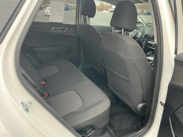 2023 Kia Sportage Hybrid LX